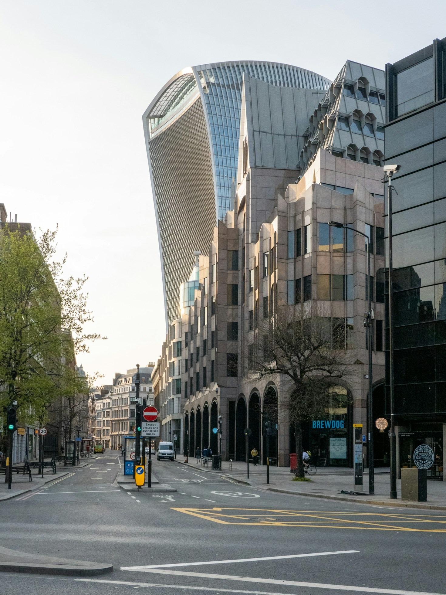 Sustainability and Innovation: A New Urban Era